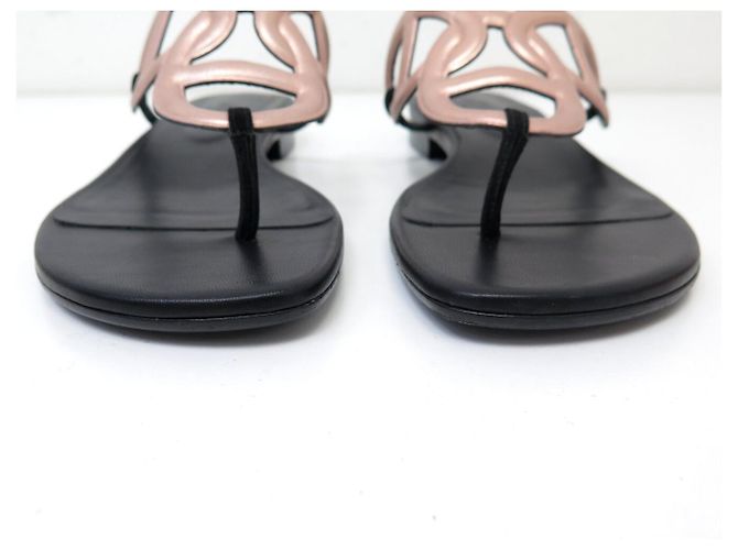 Hermès NUOVI SANDALI HERMES BEACH H202183Z 40 PELLE NERA E ORO ROSA - vista 5