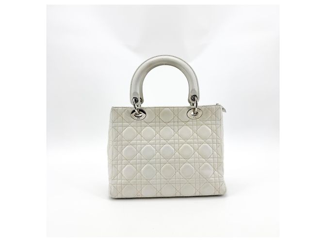 Christian Dior Lady Dior Mini in pelle di vitello martellata - vista 2