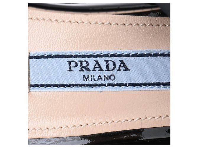 Décolleté Slingback Prada in pelle nera con dettagli a fiocco in vernice - vista 7