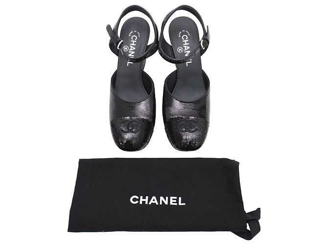 Décolleté wedge Chanel con paillettes nere in pelle nera - vista 9