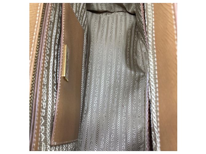 Borsa Tote Prada Galleria Medium con doppia zip in pelle Saffiano marrone - vista 12