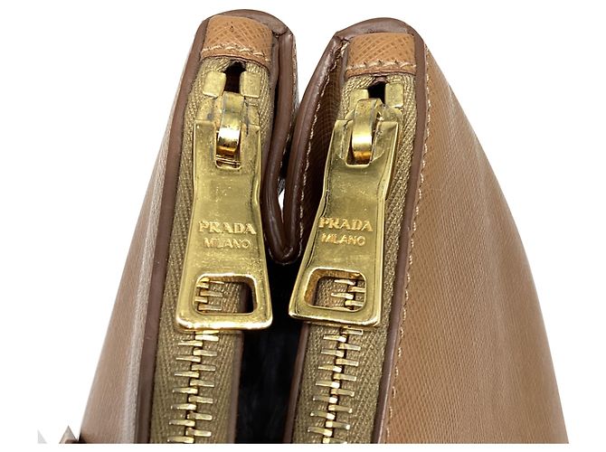 Borsa Tote Prada Galleria Medium con doppia zip in pelle Saffiano marrone - vista 15
