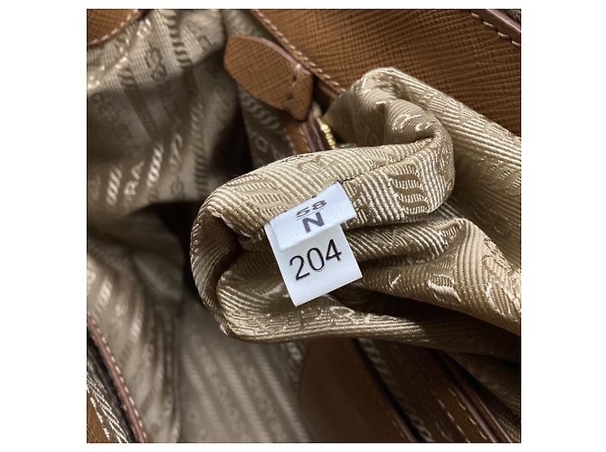 Borsa Tote Prada Galleria Medium con doppia zip in pelle Saffiano marrone - vista 9