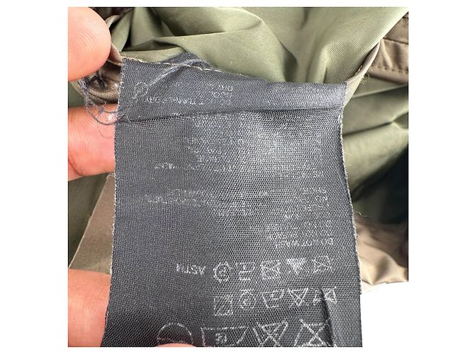Jil Sander einreihiger gesteppter Mantel aus braunem Polyester - Ansicht 7