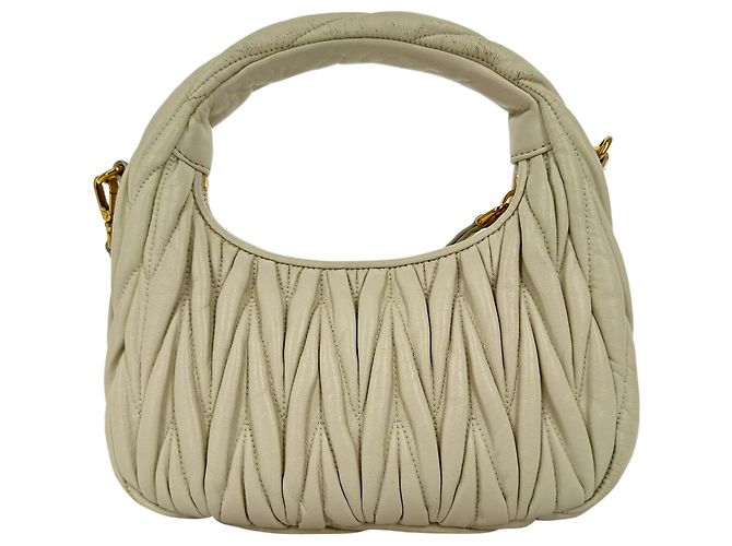 Borsa hobo Miu Miu Wander Matelassé in pelle di agnello beige - vista 4