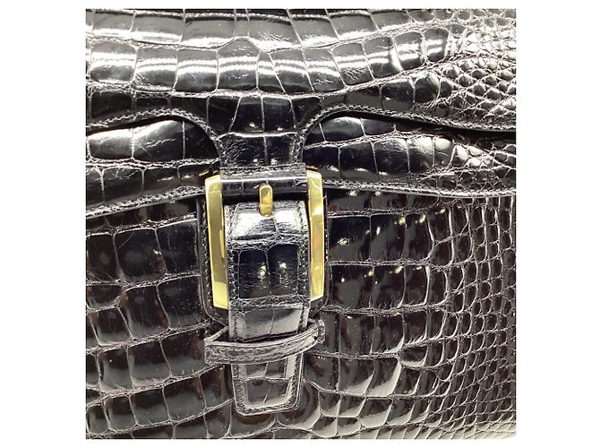 Borsa Gucci con manico superiore e doppia patta in pelle di coccodrillo nera - vista 18
