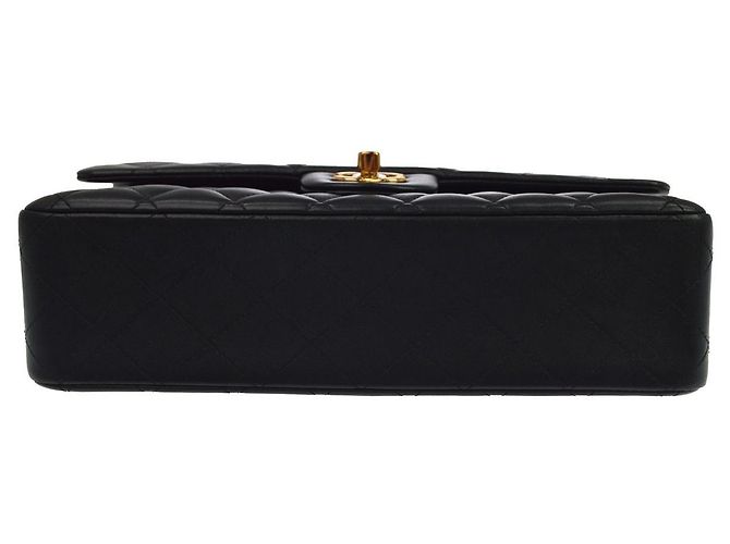 Chanel Classic Timeless Double Flap Quilted Lambskin Medium - vista 3