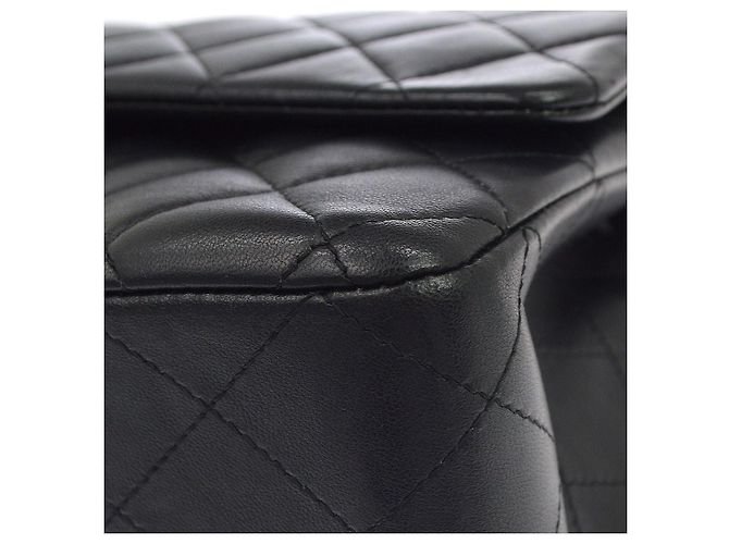 Chanel Classic Timeless Double Flap Quilted Lambskin Medium - vista 4