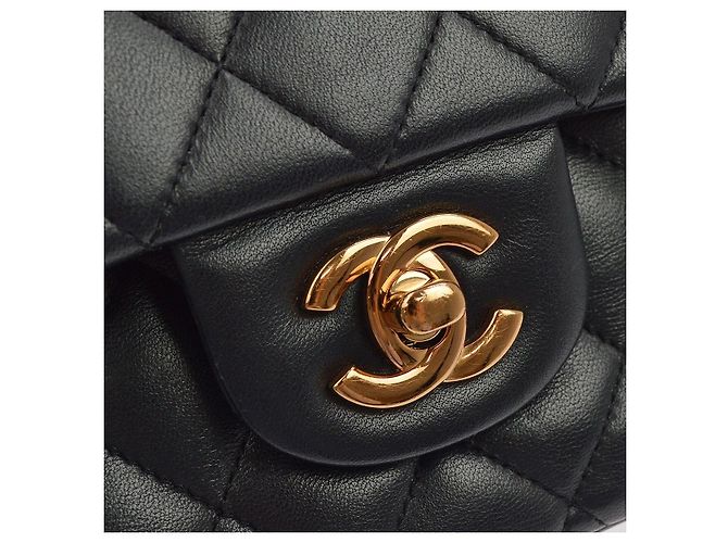 Chanel Classic Timeless Double Flap Quilted Lambskin Medium - vista 5