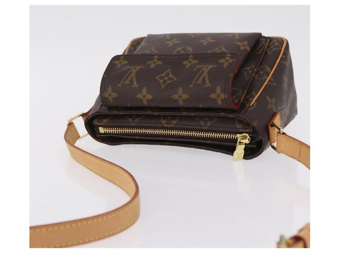 Cité LOUIS VUITTON Monogram Viva Cite PM Shoulder Bag M51165 LV - vista 6