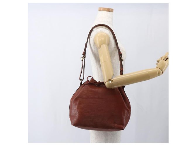 LOUIS VUITTON Epi Petit Noe Shoulder Bag Brown M44103 LV - vista 20