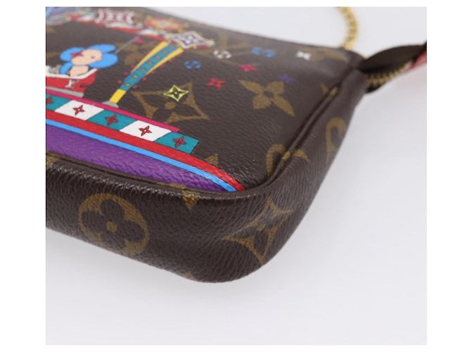 LOUIS VUITTON Monogram Vivienne Mini Pochette Accessoires M69976 - vista 14