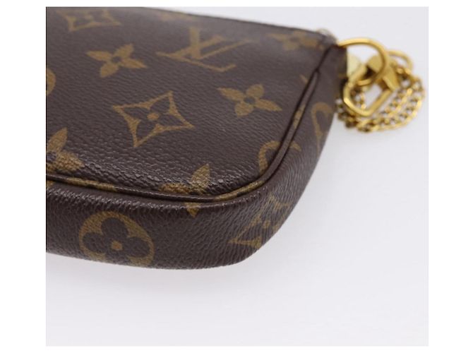 LOUIS VUITTON Monogram Vivienne Mini Pochette Accessoires M69976 - vista 16