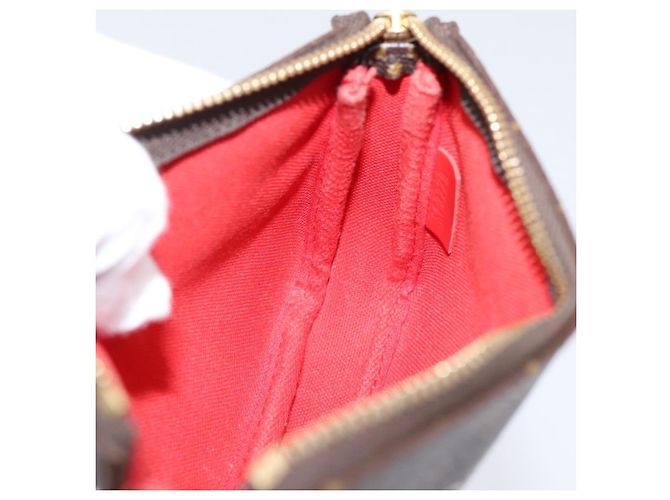 LOUIS VUITTON Monogram Vivienne Mini Pochette Accessoires M69976 - vista 21