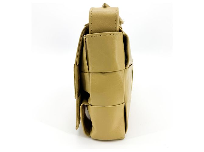 Bottega Veneta Cassette Maxi Intrecciato Leather Small - vista 4