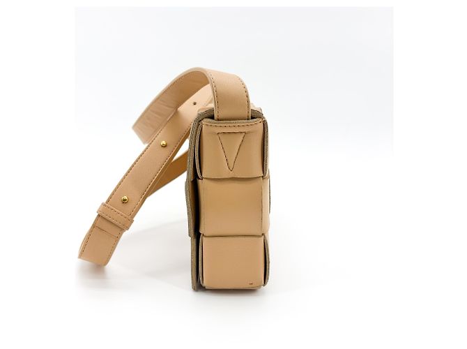 Bottega Veneta Cassette Maxi Intrecciato Leather Small - vista 3
