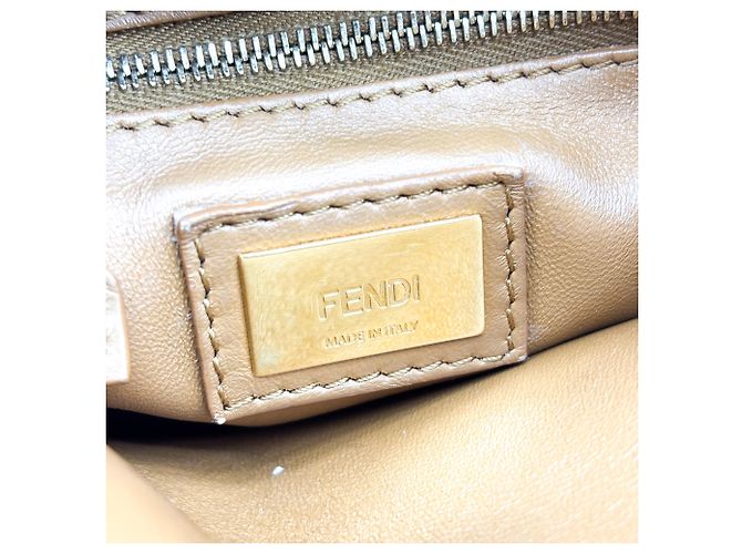Fendi Peekaboo Whipstitch Leather Regular - vista 6