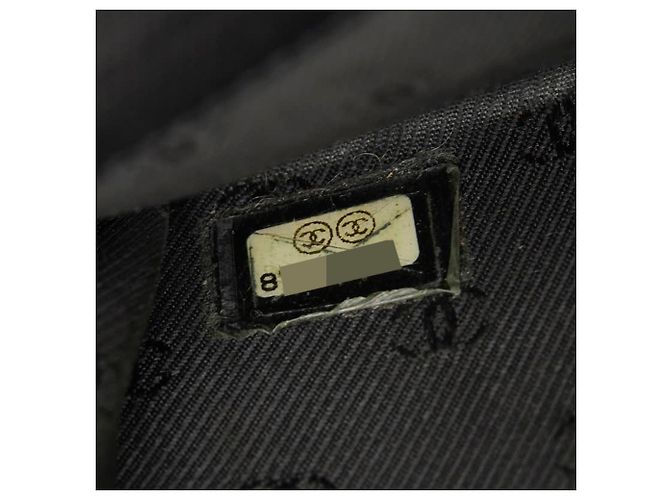Cartera larga de cuero bi-fold Chanel CC Button - vista 7