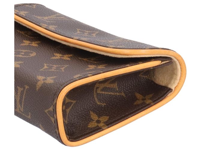 Louis Vuitton Pochette Florentine Monogram Waist Bag - vista 8