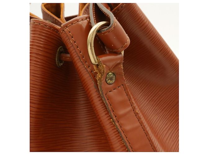 Borsa a tracolla Louis Vuitton Epi Noe - vista 6