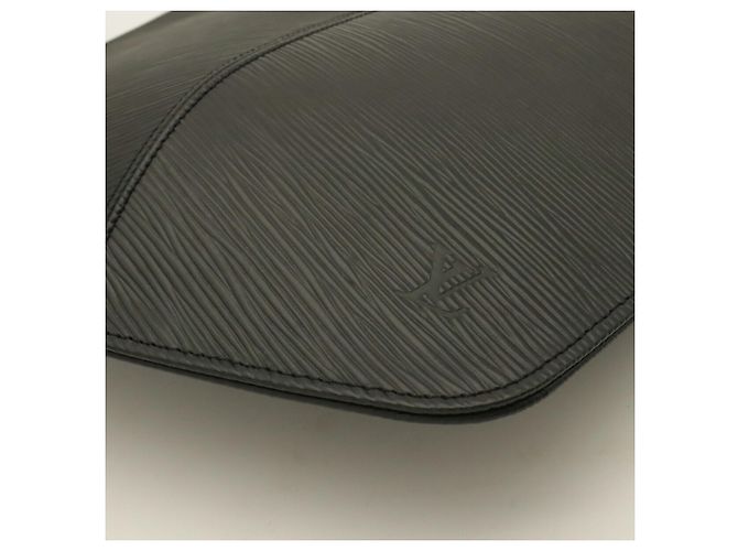 Borsa Louis Vuitton Epi Demilune - vista 4