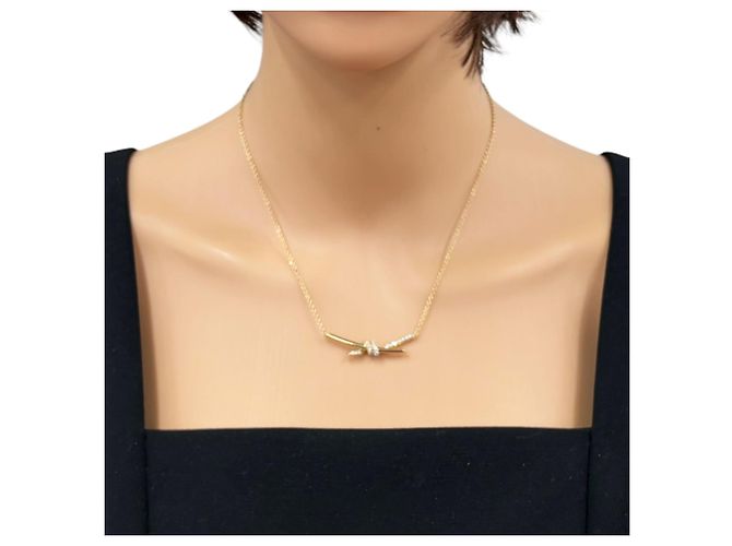 Autre Marque Collana Knot di Tiffany & Co. in oro giallo 18K - vista 2