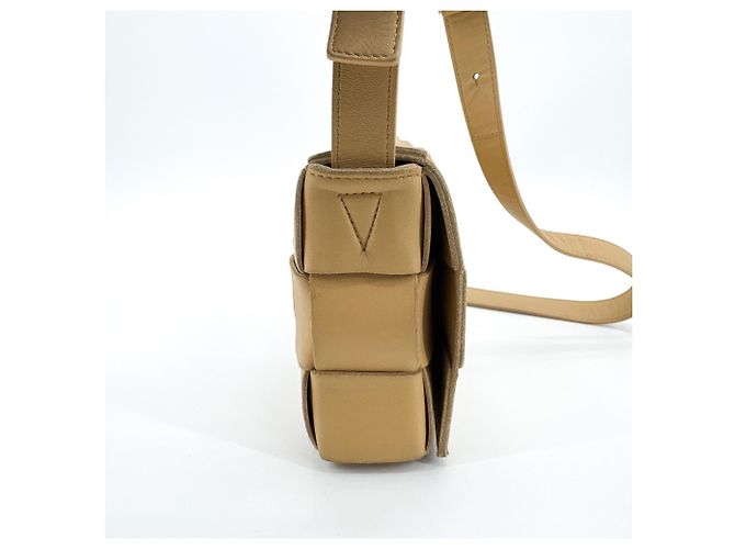 Bottega Veneta Cassette Maxi Intrecciato Leather Small - vista 3