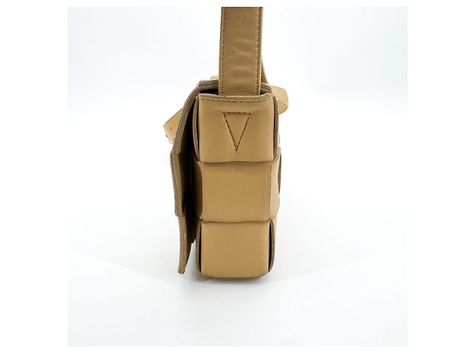 Bottega Veneta Cassette Maxi Intrecciato Leather Small - vista 4