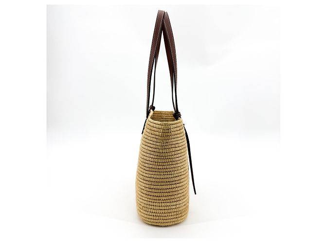 Loewe Square Basket Mini aus gewebter Raffia und Leder - Ansicht 4