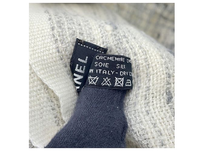 Stola in cashmere e seta Chanel - vista 6