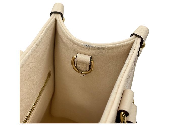 Borsa Louis Vuitton Monogram Empreinte OnTheGo PM - vista 7