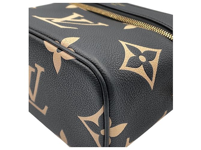 Borsa a tracolla Louis Vuitton Monogram Empreinte Vanity PM - vista 10