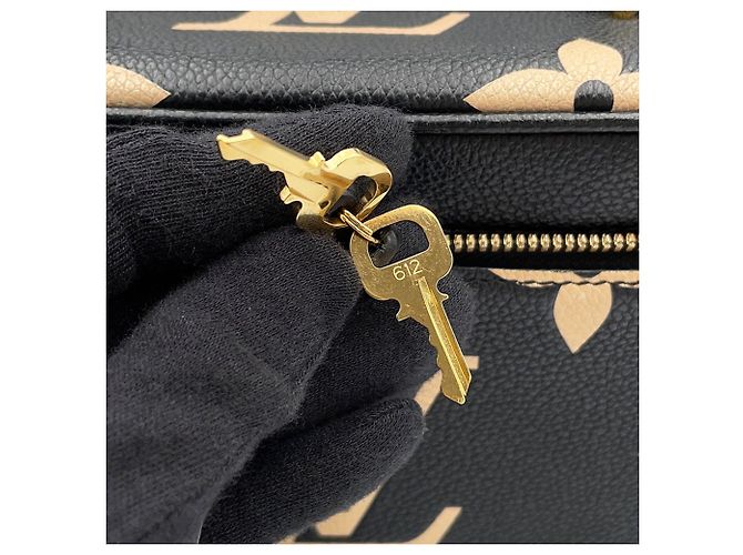 Borsa a tracolla Louis Vuitton Monogram Empreinte Vanity PM - vista 17