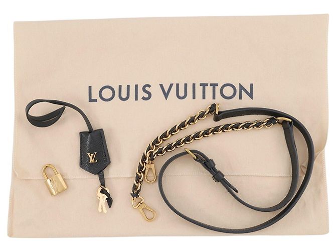 Borsa a tracolla Louis Vuitton Monogram Empreinte Vanity PM - vista 19