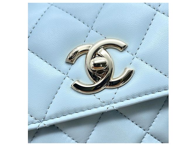 Mini borsa Chanel Matelassé - vista 13