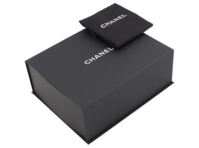 Mini borsa Chanel Matelassé - vista 20