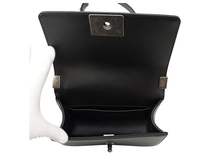 Borsa a tracolla Chanel Boy Small Matelassé - vista 6