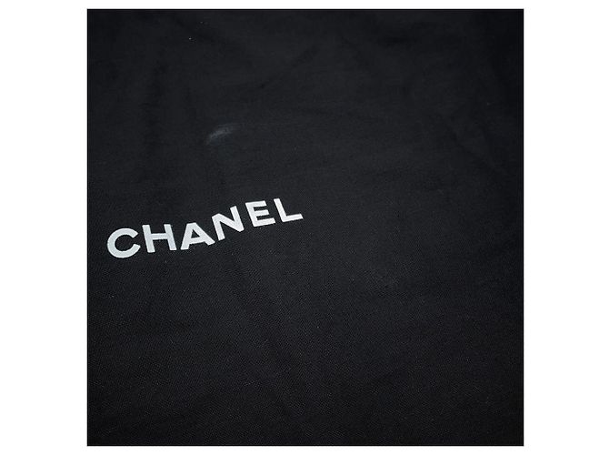 Borsa a tracolla con catena Chanel in pelle d'agnello beige - vista 17