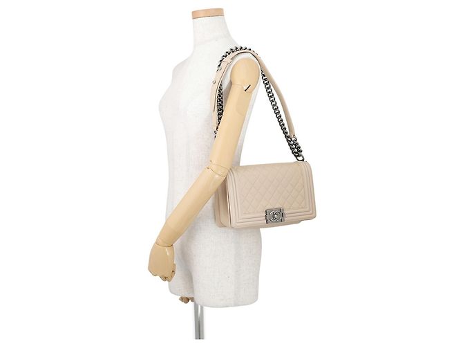 Borsa a tracolla con catena Chanel in pelle d'agnello beige - vista 4