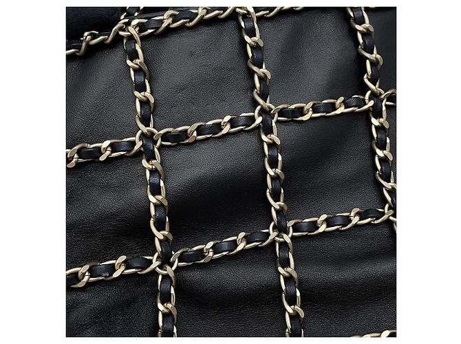 Borsa Tote con catena Chanel in pelle d'agnello nera - vista 7