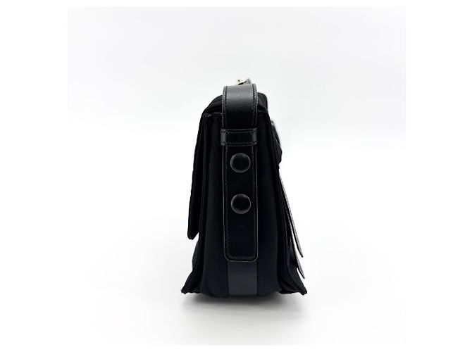 Prada Padded Flap Re-Nylon Medium - vue 3