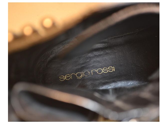 Sergio Rossi Stivaletti in pelle nera con borchie - vista 8