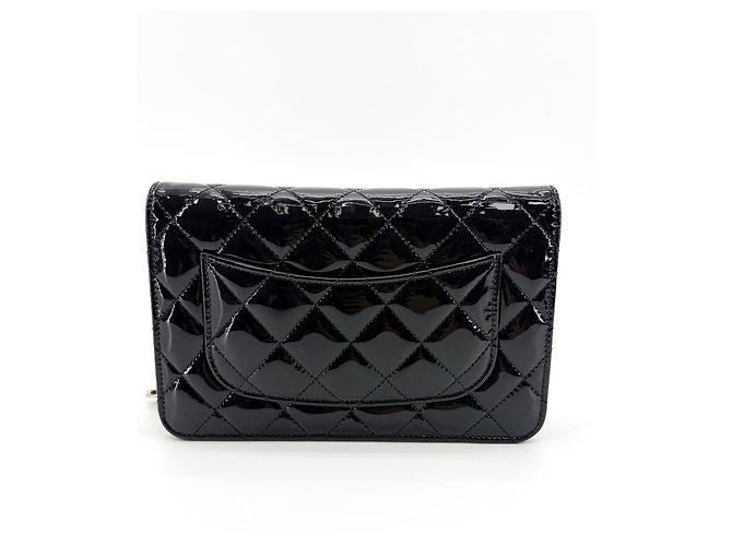 Chanel So Black Wallet on Chain Matelassé in Vernice - vista 2