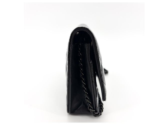 Chanel So Black Wallet on Chain Matelassé in Vernice - vista 4