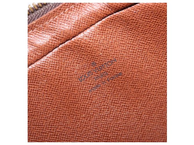 Louis Vuitton Pochette Marly Bandouliere Monogram Canvas Medium - vista 6
