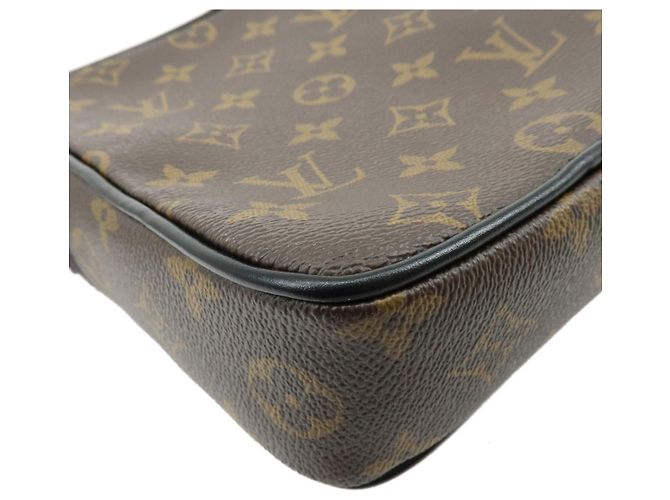 Louis Vuitton Christopher Wearable Macassar Monogram Canvas - vue 7