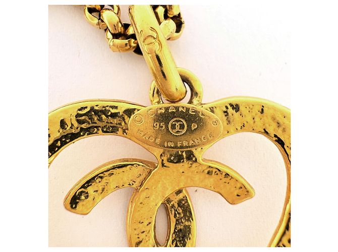 Collana Chanel placcata oro con cuore Coco Mark - vista 5