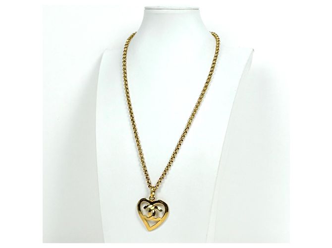 Collana Chanel placcata oro con cuore Coco Mark - vista 6