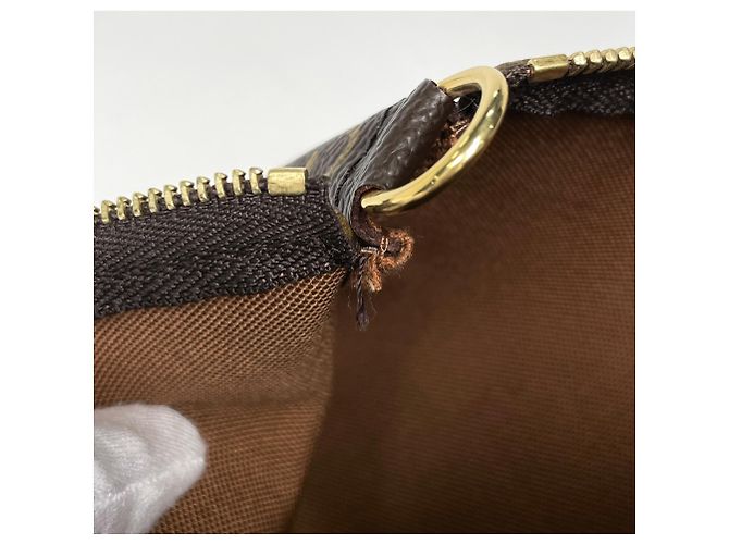 Louis Vuitton Monogram Pochette Accessoires - vista 6