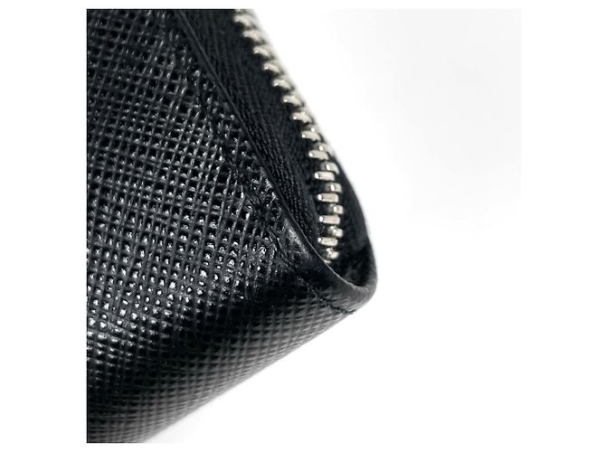 Cartera larga de piel negra de Prada - vista 3